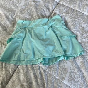 athleta girl tennis skirt! super cute color and great condition!